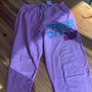 Free city pink sweatpants